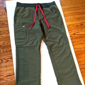 FIGS Livingston with Yoga Waistband M/P Dark Olive Scrubs